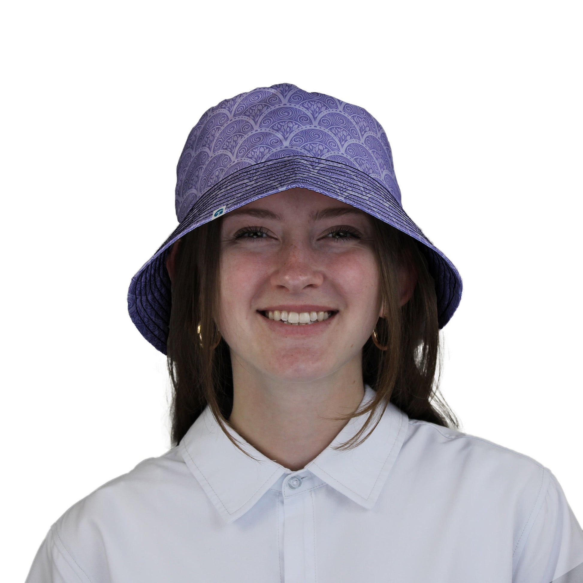 Moonlit Scallop Nouveau Lilac Bucket Hat Woman