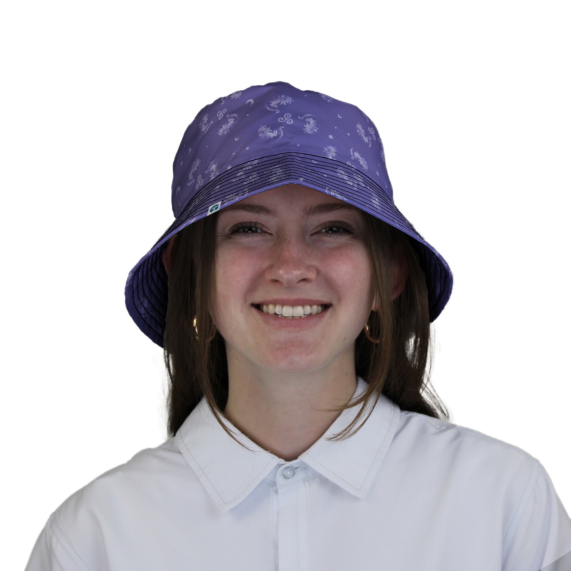 Sleepy Celestial Cats Lilac Bucket Hat Woman