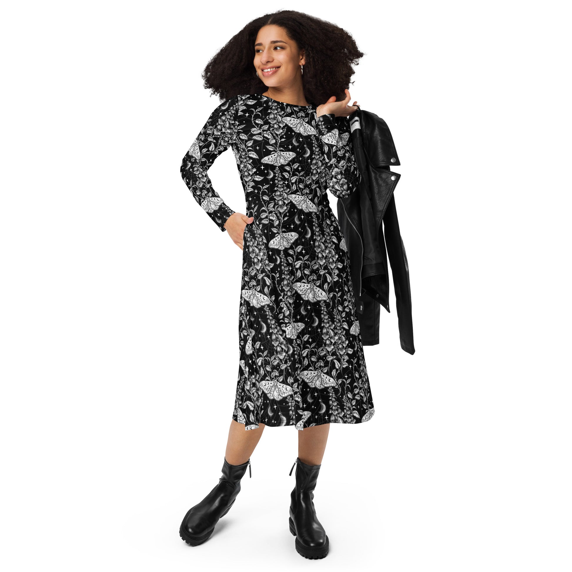 Episodic Moth Black White Night Long Sleeve Midi Dress 5