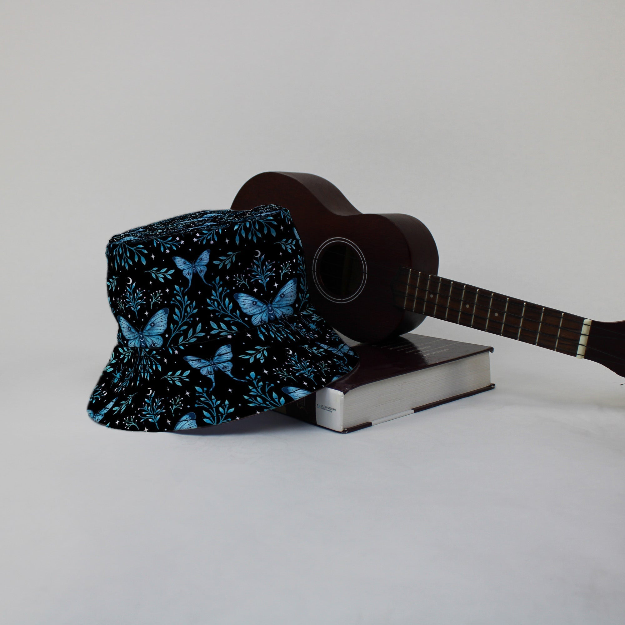 Episodic Mystical Butterfly Blue Bucket Hat - M - Grey Stitching - -