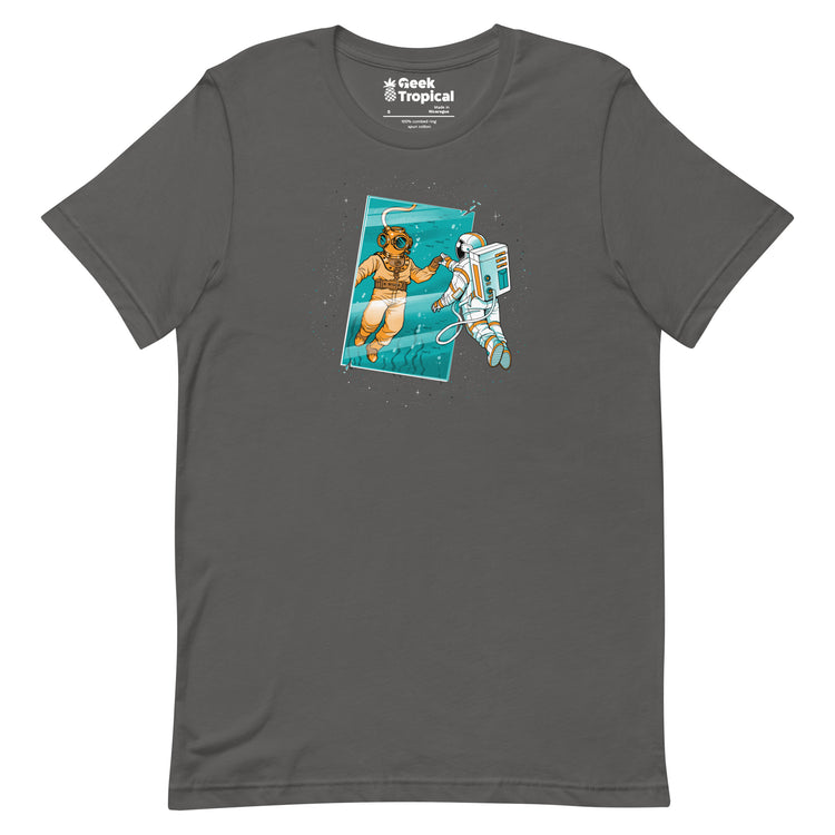 The Other Side of The Mirror T-Shirt Geek Nerd Advertise to Meta Design by Tobe Fonseca FLOW DESC WRITING