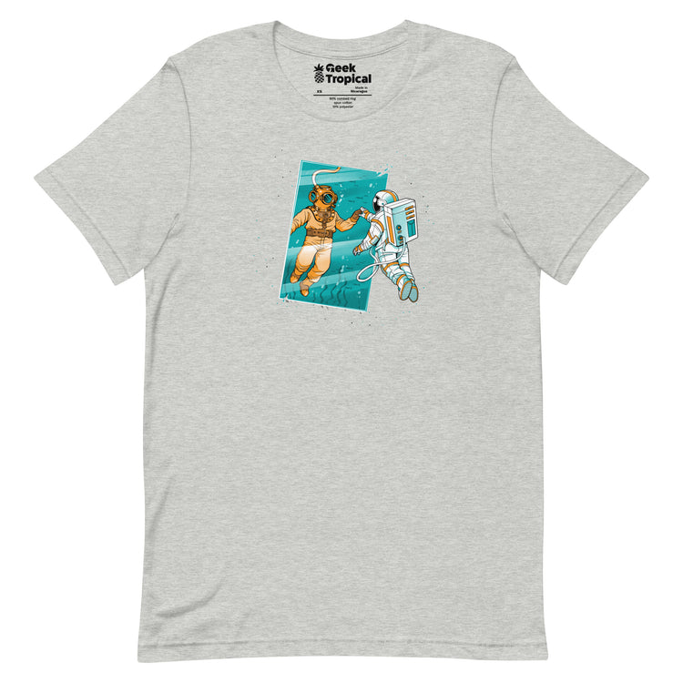 The Other Side of The Mirror T-Shirt Geek Nerd Advertise to Meta Design by Tobe Fonseca FLOW DESC WRITING