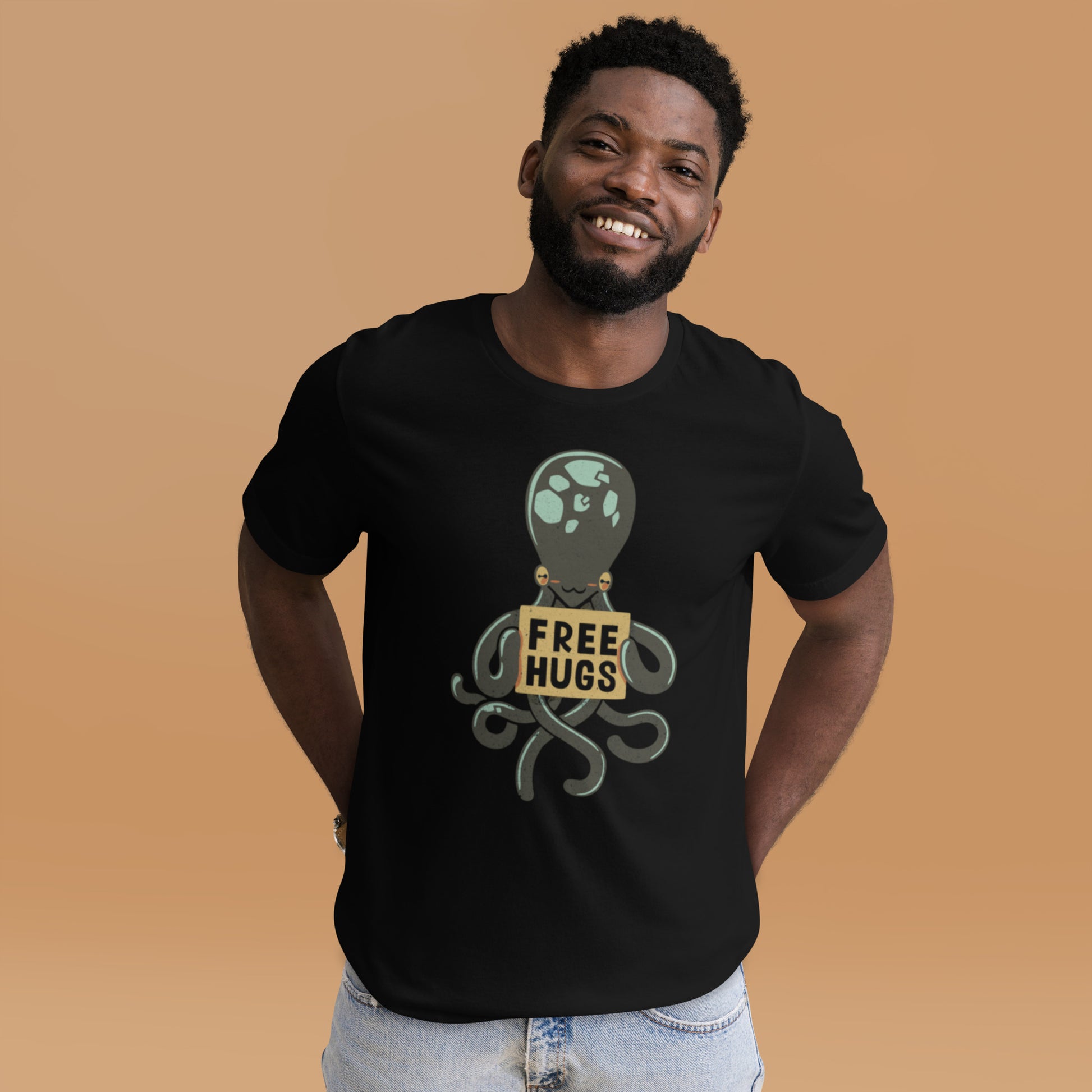 Free Hugs Octopus T-Shirt Geek Nerd