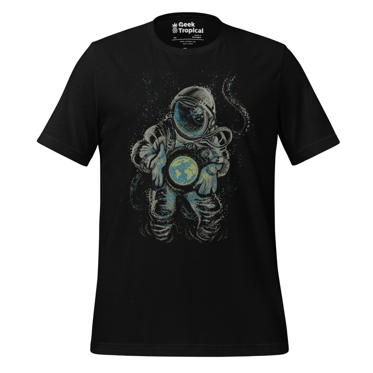 Astronaut Love Earth T-Shirt Geek Nerd Advertise to Meta Design by Tobe Fonseca FLOW DESC WRITING