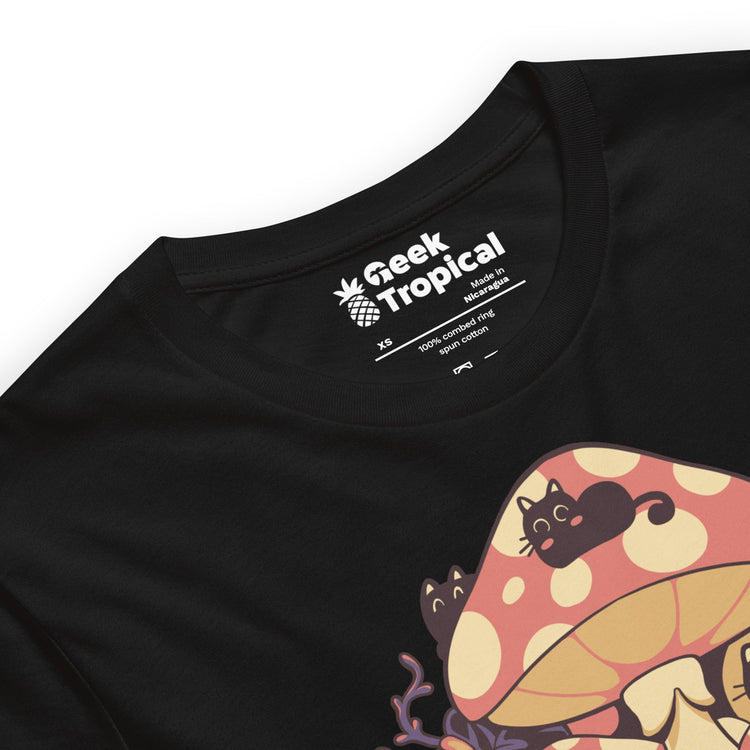 Cogumiaus Halloween Cats T-Shirt Geek Nerd Advertise to Meta Animal Patterns Design by Tobe Fonseca
