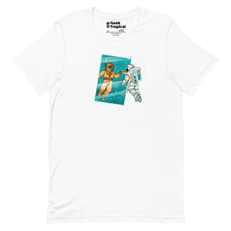 The Other Side of The Mirror T-Shirt Geek Nerd Advertise to Meta Design by Tobe Fonseca FLOW DESC WRITING