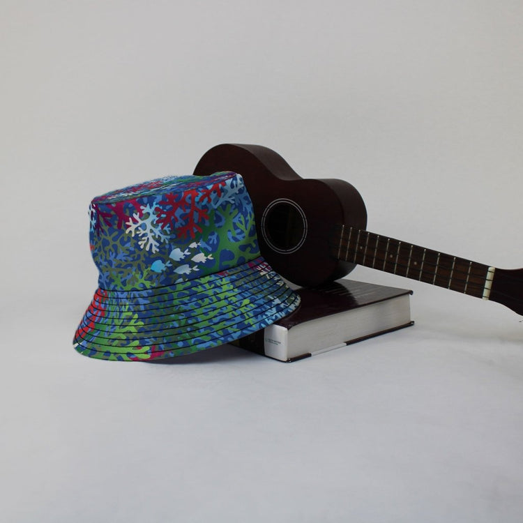 A Christmas Coral Bucket Hat - M - Grey Stitching - -
