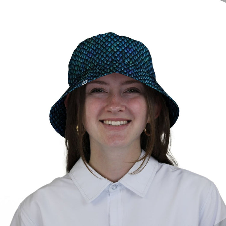 Blue Purple Dragon Scales Bucket Hat - M - Black Stitching - -