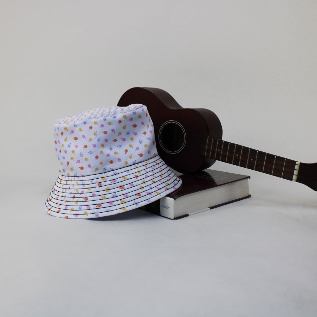 Colorful Wagashi Rabbits Bucket Hat - M - Grey Stitching - -