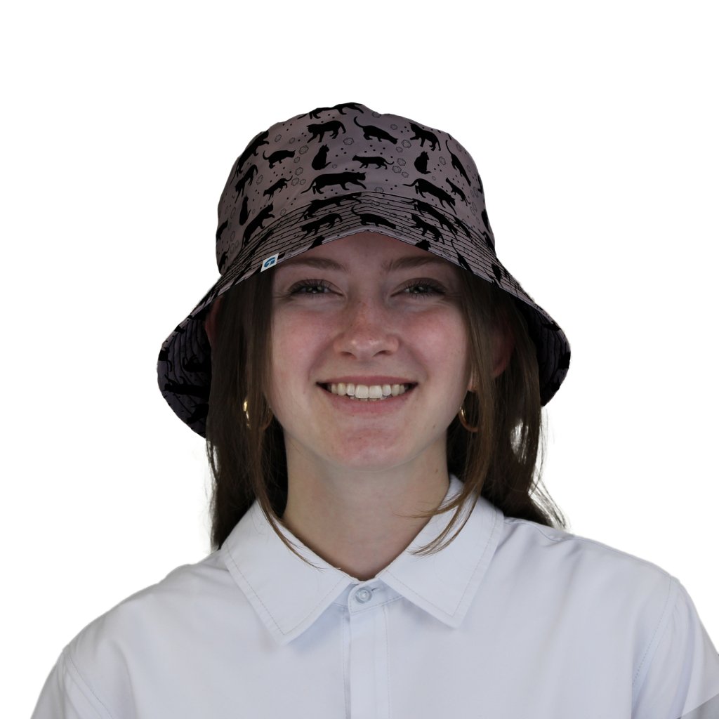 DND Dice Black Cats Bucket Hat - M - Grey Stitching - -