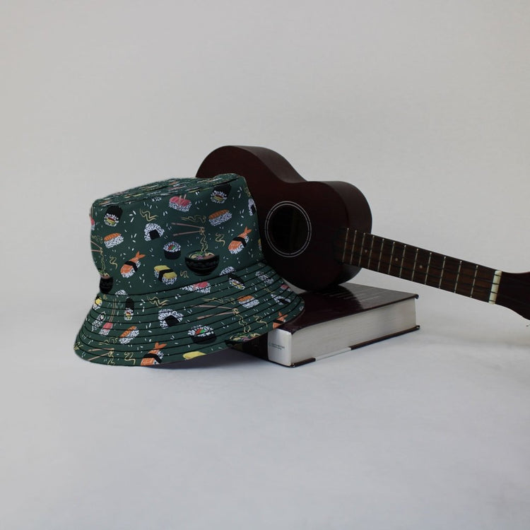 OÌishi Sushi Green Bucket Hat - M - Black Stitching - -